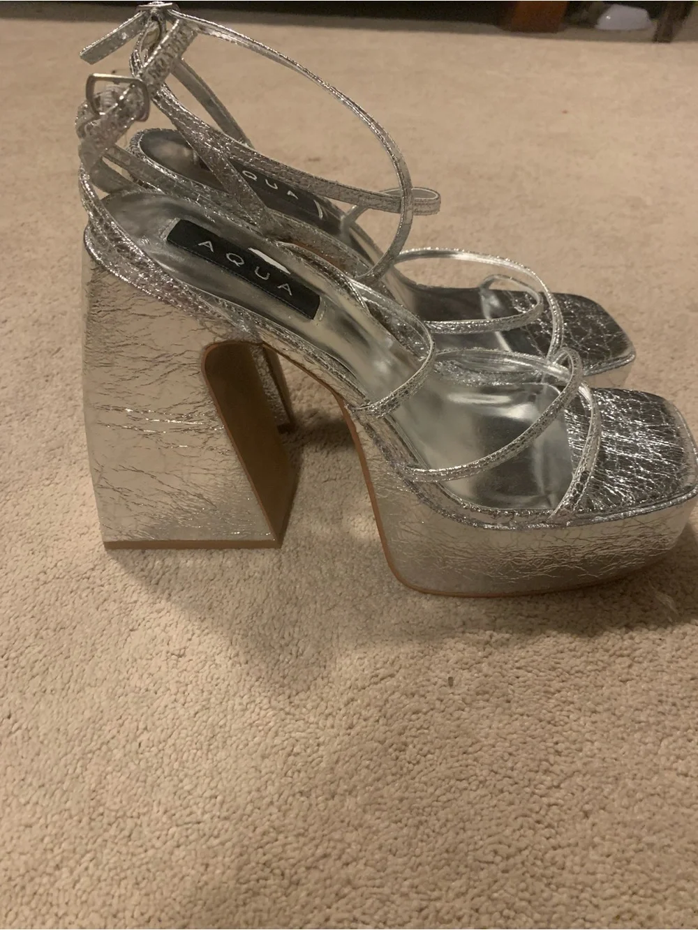 Aqua shine silver